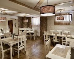 Hotel Xenonas Iresioni (Arachova, Grecia)
