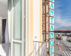 Khách sạn Sant'Angelo Suites (Napoli, Ý)