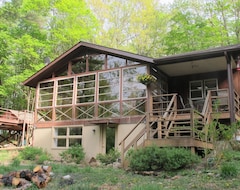 Cijela kuća/apartman Woodsy Hudson Valley Retreat (New Windsor, Sjedinjene Američke Države)