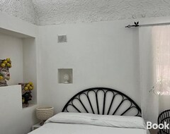 Bed & Breakfast Villa Manni (Otok Procida, Italija)
