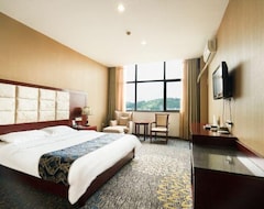 Hotelli Liangpu Lijing Grand Hotel (Pingle, Kiina)