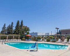 Hotel Days Inn & Suites By Wyndham Sunnyvale (Sunnyvale, USA)