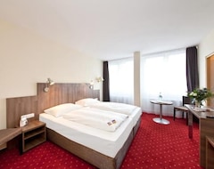 Hotel Leonet (Cologne, Germany)
