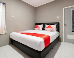 Hotel OYO 2669 Crown Residence (Yogyakarta, Indonezija)