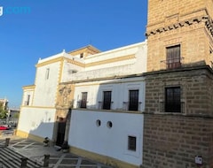 Koko talo/asunto La Casa Del Estribillo (Cádiz, Espanja)