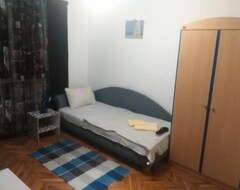 Toàn bộ căn nhà/căn hộ Rooms Mila - Two Bedroom With Bathroom (Virovitica, Croatia)