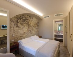 Hotel Relais Villa Porta (Luino, Italia)