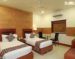 Hotel Eloor Tourist Home (Eramalloor, Indija)