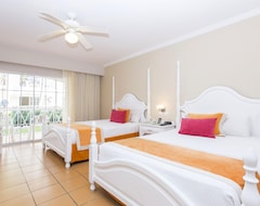 Khách sạn Collection Punta Cana (Playa Bavaro, Cộng hòa Dominica)