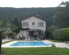 Cijela kuća/apartman Family Home With Swimming Pool Near Souillac In The Dordogne Valley (Le Roc, Francuska)