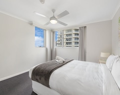 Otel Sandpiper Apartments (Broadbeach, Avustralya)