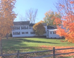Casa/apartamento entero Charming Farmhouse In Historic Picturesque Walpole Nh (Walpole, EE. UU.)