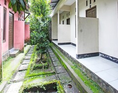 Hotel Spot On 92149 Ashooy Homestay (Central Lombok, Indonezija)