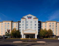 Hotel Fairfield Inn & Suites by Marriott Newark Liberty International Airport (Newark, USA)