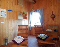 Tüm Ev/Apart Daire Great Holiday Home For 9 Persons With Large Plot, Barbecue + Sauna + Lake (Angermünde, Almanya)