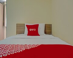 Hotel Oyo 4008 E Paviliun Karawaci (Tangerang, Indonesia)