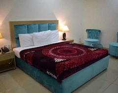 Hotel Royal Castle (Rahim Yar Khan, Pakistan)