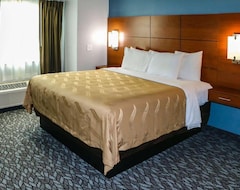 Hotel Quality Inn & Suites Watertown Fort Drum (Calcium, USA)