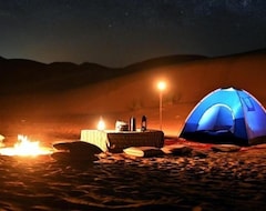 Hotel Overnight Camping Party Event Adventure (Dubái, Emiratos Árabes Unidos)