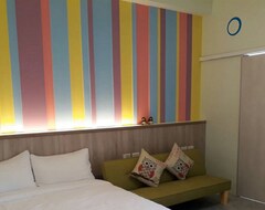 Hotel Light Travel (Luodong Township, Taiwan)