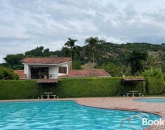 Toàn bộ căn nhà/căn hộ Condominio La Laguna (Palestina, Colombia)