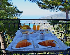 Khách sạn La Riserva di Castel d'Appio- Charme & Relax (Ventimiglia, Ý)