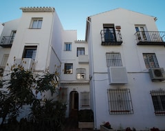 Tüm Ev/Apart Daire Apartment For 6 Persons (Nerja, İspanya)