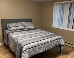 Entire House / Apartment Lovely One Bedroom Unit, Close To Stephenvillenn (Kippens, Canada)