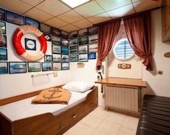 Pansion Rooms Branka - Colorful (Križevci, Hrvatska)