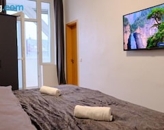Casa/apartamento entero Primetime Suite Fur 8+kuche/wifi (Essen, Alemania)