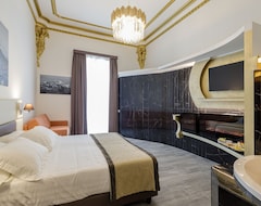 Hotel Palazzo Argenta (Naples, Italy)