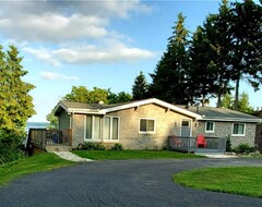 Casa/apartamento entero Lakehouse On Georgian Bay Between Owen Sound & Wiarton (Kemble, Canadá)