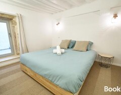 Cijela kuća/apartman Caponni -2 Chambres Atypique-terreaux-croix Rousse (Lyon, Francuska)