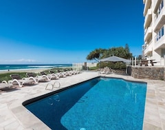 Hotel Beachfront Viscount (Broadbeach, Australia)