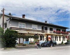 Toàn bộ căn nhà/căn hộ Double Room - From 2 Nights - Stockers Kleines Dorfhotel (Deutsch Goritz, Áo)