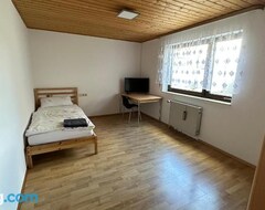 Cijela kuća/apartman Hw1 Drei Zimmer Wohung 80qm (Kenigsbron, Njemačka)
