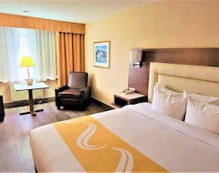 Khách sạn Quality Inn & Suites (Gatineau, Canada)