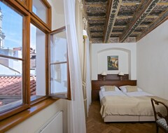 Căn hộ có phục vụ Residence U Mecenase (Praha, Cộng hòa Séc)