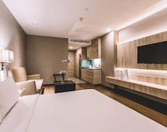Hotel Adelphi Suites Bangkok - SHA Extra Plus (Bangkok, Thailand)