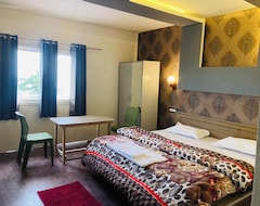 Khách sạn Sizzling Resort And Adventure (Tehri, Ấn Độ)