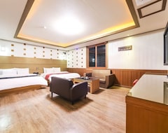 Hotelli Apple Motel (Yeosu, Etelä-Korea)