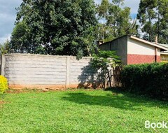 Pensión Plush 3 Bedroom Apartment Home (Kitale, Kenia)