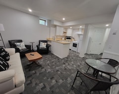 Cijela kuća/apartman Fully Furnished Basement Suite, Available For Short Term Rental (Quesnel, Kanada)