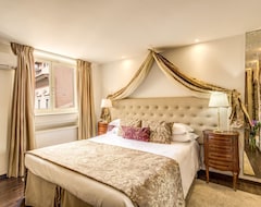 Hotel Pantheonview - Luxury Suites (Rim, Italija)