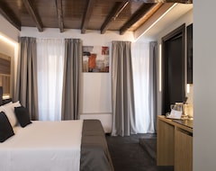 Khách sạn Hotel Trevi (Rome, Ý)