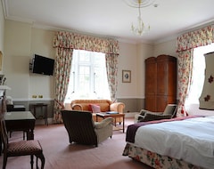 Hotelli Willington Hall (Chester, Iso-Britannia)