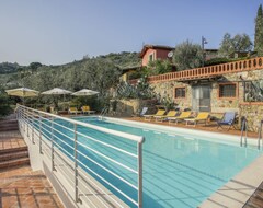 Tüm Ev/Apart Daire Located In The Heart Of Tuscany With Pool In A Panoramic Position (Montecatini Terme, İtalya)