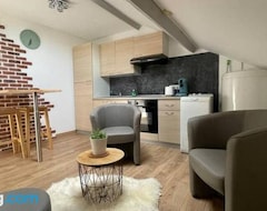 Casa/apartamento entero Edouard 2. Logement Complet. (Charleville-Mézières, Francia)