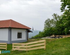 Toàn bộ căn nhà/căn hộ Brusnica Konaci (Sjenica, Séc-bia)