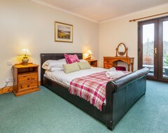 Casa/apartamento entero 2 Bedroom Lodge With Hot Tub Sauna , Full Kitchen, Lounge, 2 Bathrooms (Dalmally, Reino Unido)